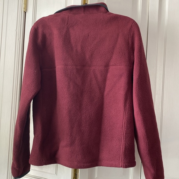 Maroon fleece - Picture 7 of 7